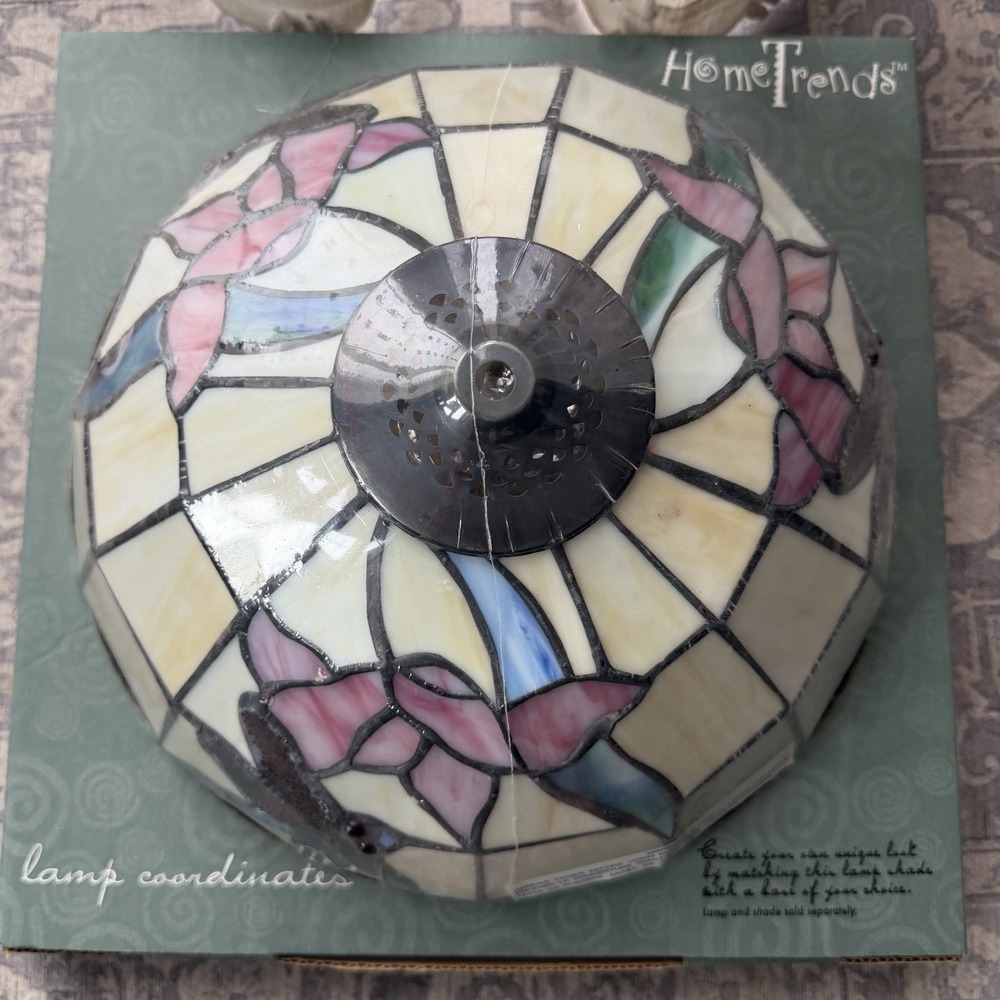 New Home Trends Accent Lamp Dragonfly Floral Stained Glass Shade Only